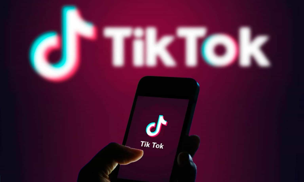 Lợi ích của việc sản xuất video xây kênh Tiktok chuyên nghiệp